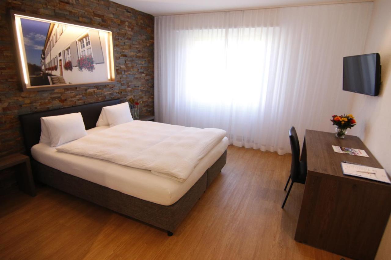 Hotel Eremitage 아를레스하임 외부 사진