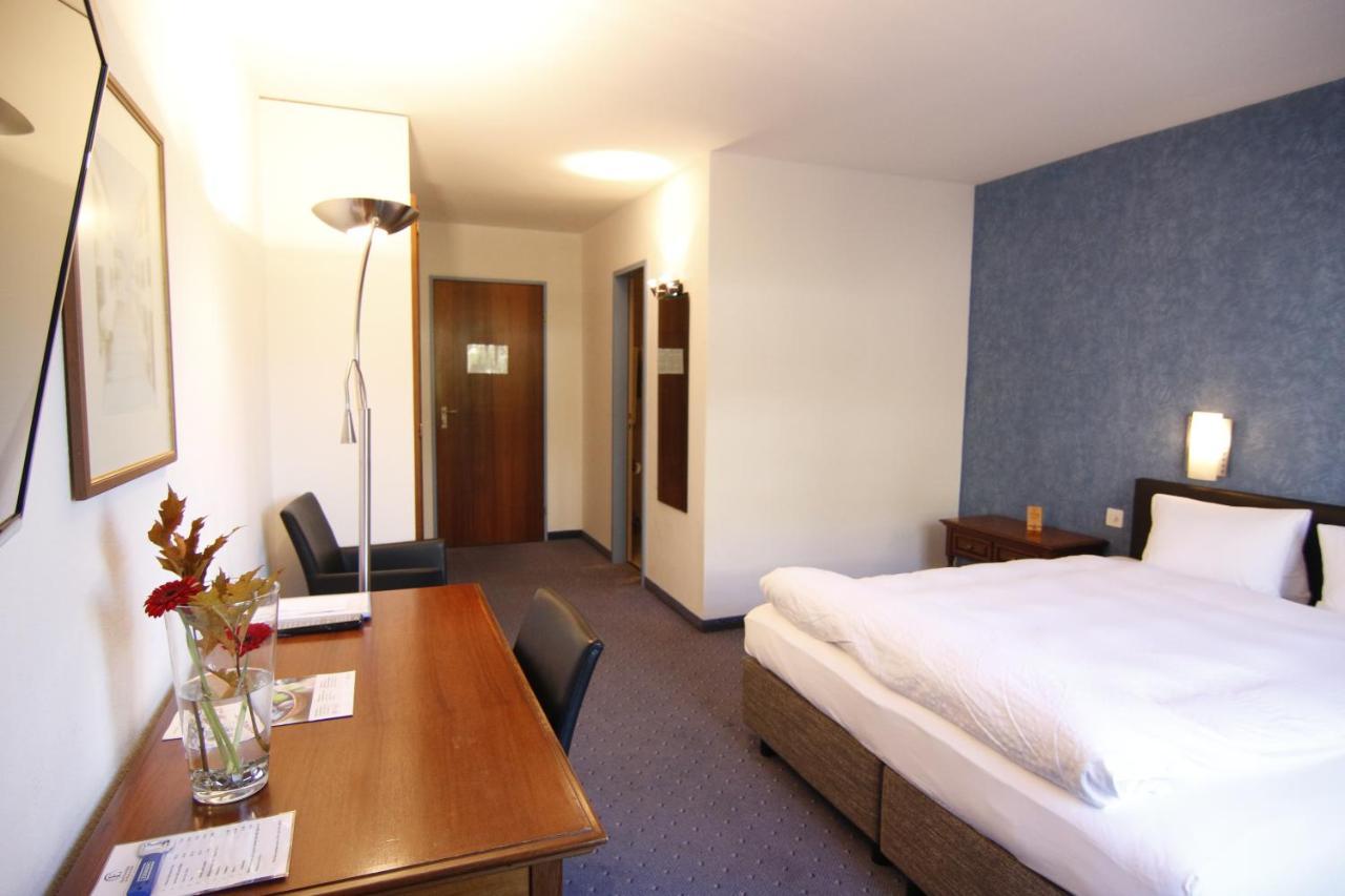 Hotel Eremitage 아를레스하임 외부 사진