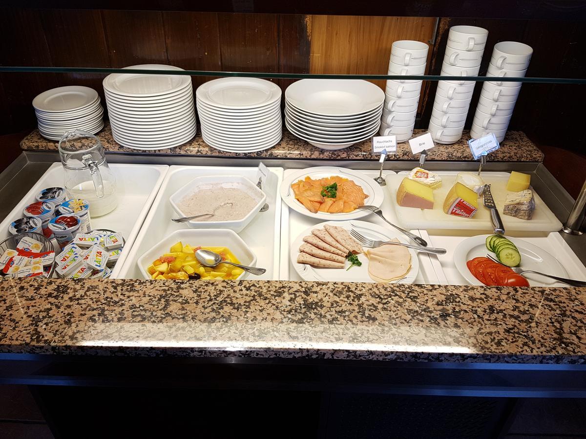 Hotel Eremitage 아를레스하임 외부 사진