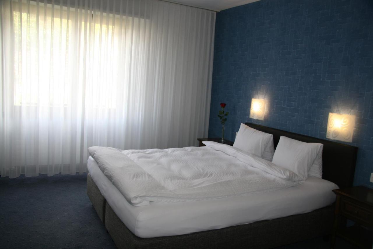 Hotel Eremitage 아를레스하임 외부 사진